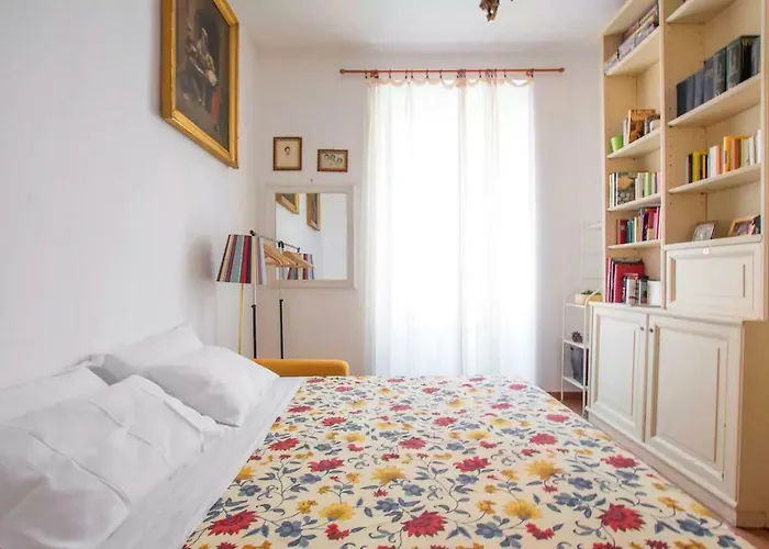 Trastevere Classico Self Check In ローマ